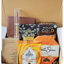 Golden Honey Bliss Gift Hamper