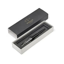 Parker Jotter Ballpoint Pen: Bond Street Black & Chrome