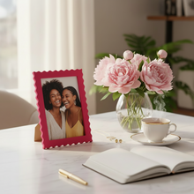 Carmine 6x4inch Scalloped Photo Frame